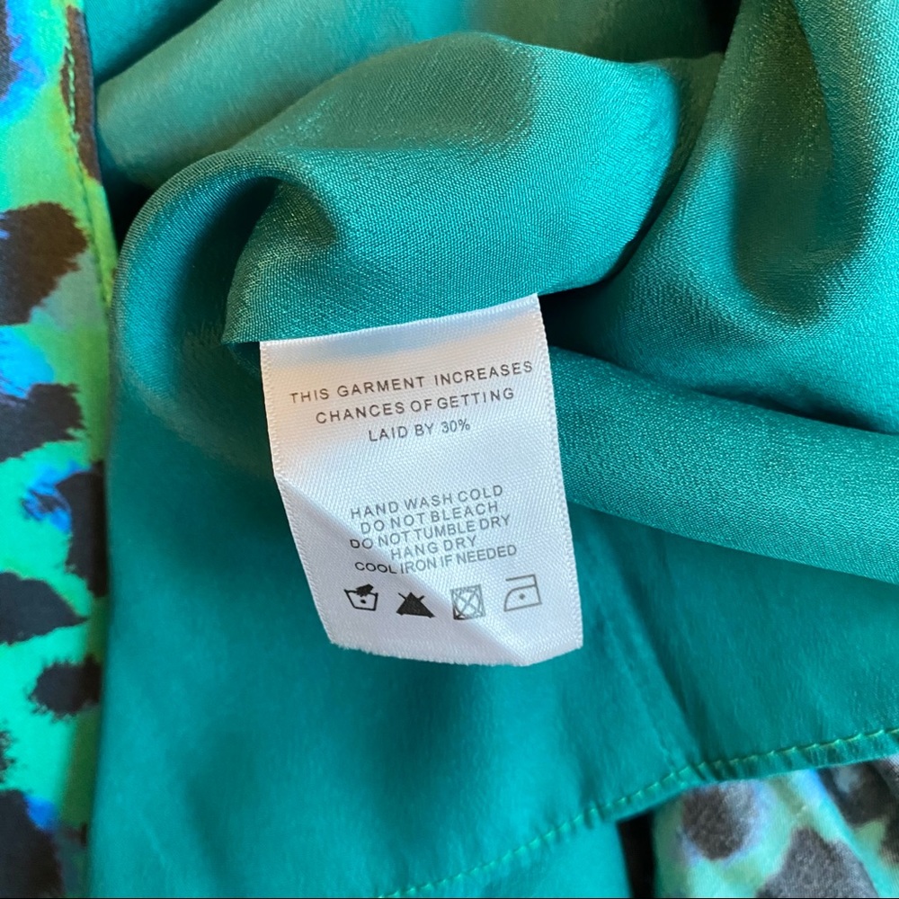 LPA Dress 252 Jade Leo Size Medium - Picture 6 of 6